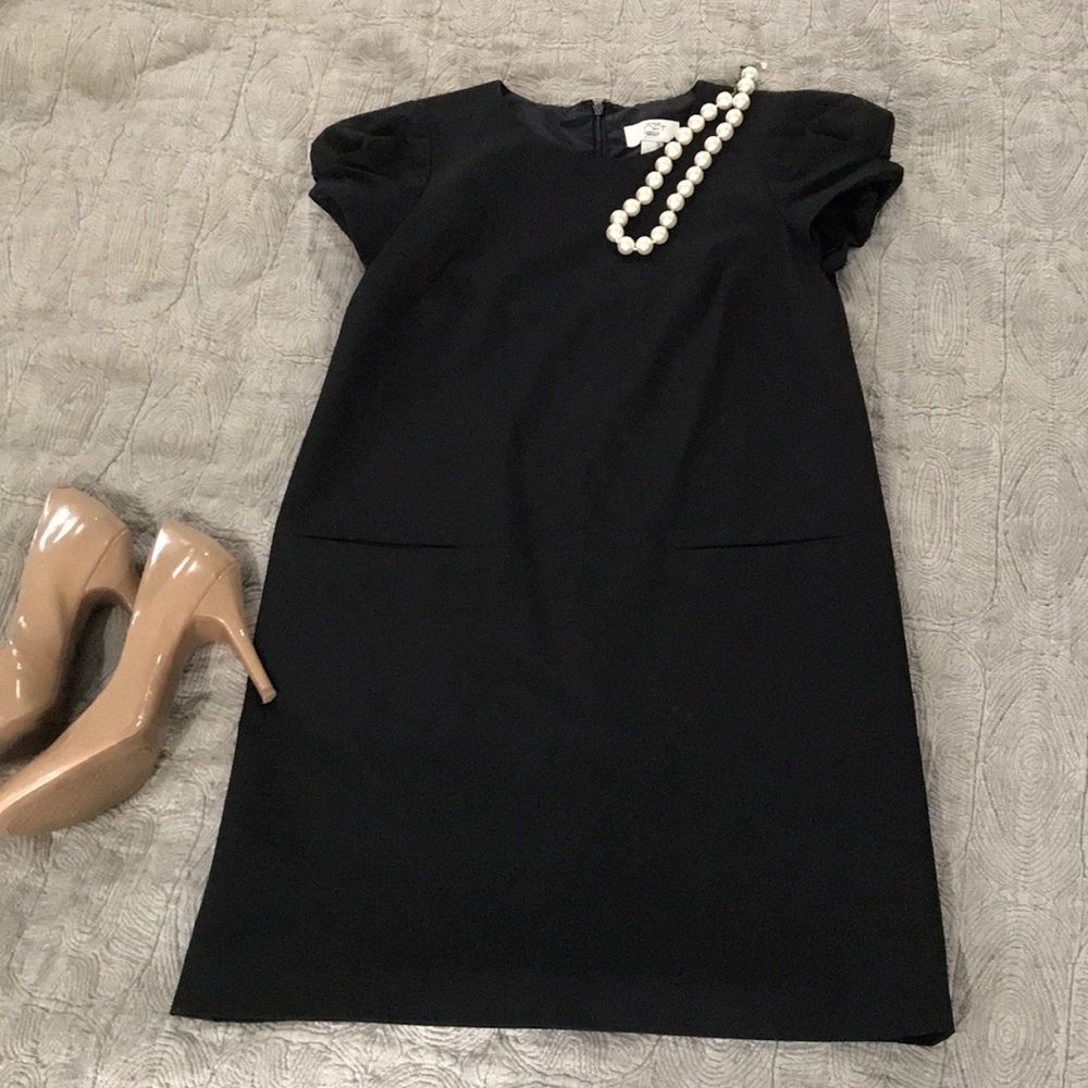 LOFT black dress with bubble sleeves